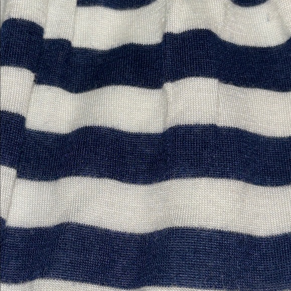 Maurices skirt in size XS - Picture 9 of 9